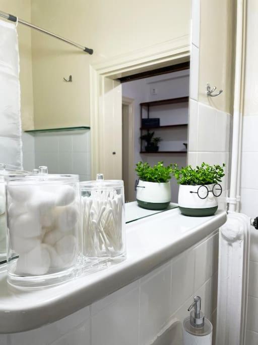 Cute And Quiet Apartment In The Center Of Athens Luaran gambar